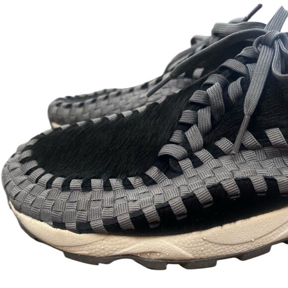 NWOT Nike Women’s Air Footscape Woven Sneaker Black/Grey – Sz 8 - Picture 4 of 11